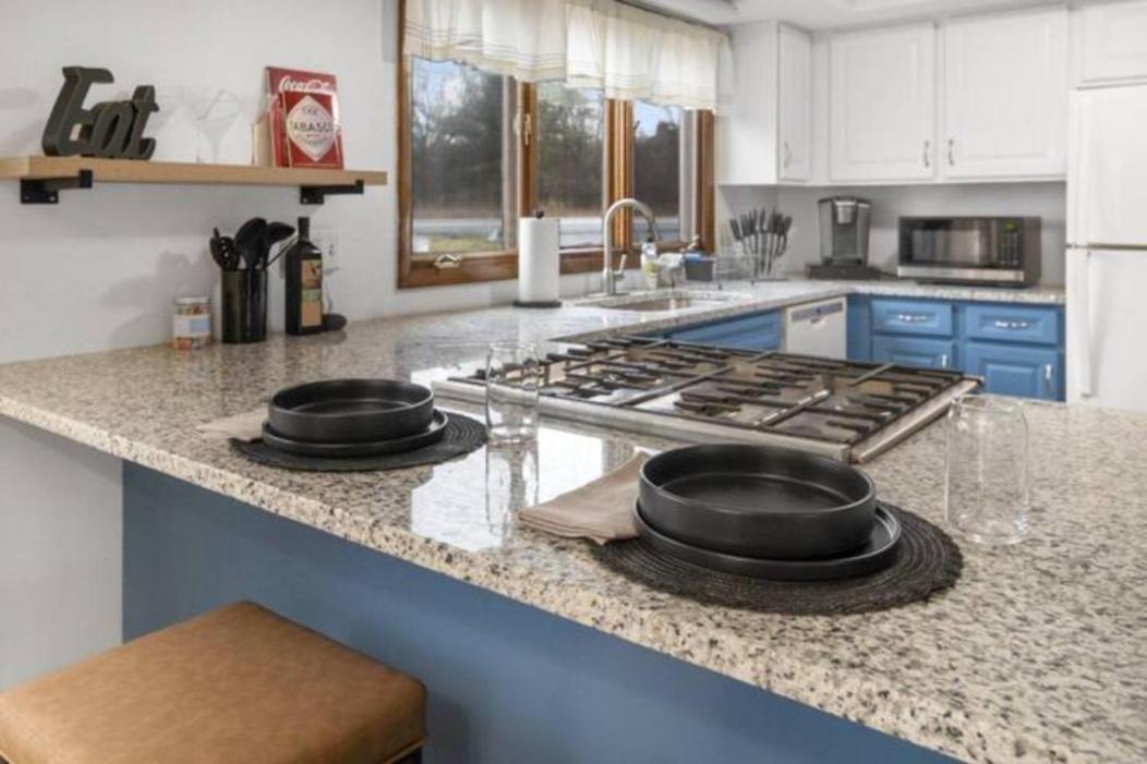 Cayuga Bungalow On Lake—Sleeps 13—Outdoor Firepit Lansing Esterno foto